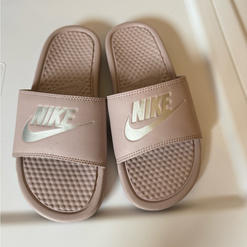 Nike Slides Light Lavender size 8